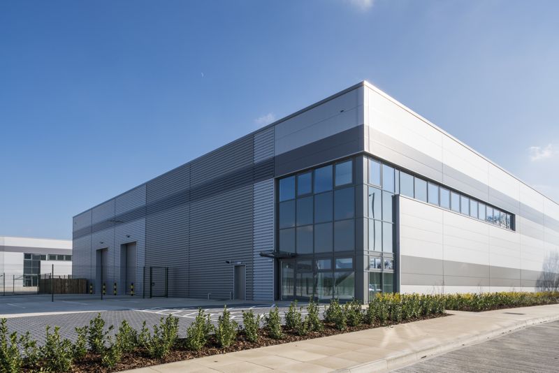 MG_Taurus_Devs's tweet photo. 3rd letting completed today Genesis, Basildon. @MHSRadiators taking Unit 4 joining #WalkerPrecisionEngineering Unit 2 and @ShieldGlobal Unit 3. Genesis now 85% let - just 13,425 sq ft left @LaSalleIM @KF_Commercial @Glenny_llp #industrialwarehouse https://t.co/OCAj81g6yK https://t.co/Fh8emWKCeO