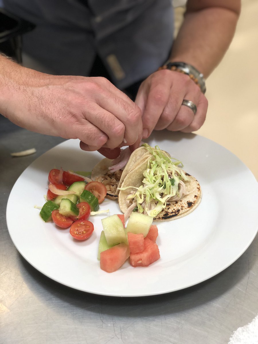 Rylee_Welly's tweet photo. Chef Spencer providing a hands on demo for the upcoming Picnic at the Capitol event - Tuesday May 21! The food is going to be delicious!! @SyscoSacramento @NatomasUSD @DrPanMD @VinceCaguin @jenorosco21 #millionmeals #picnicatthecapitol #summermeals https://t.co/Sc5p8FkRoy