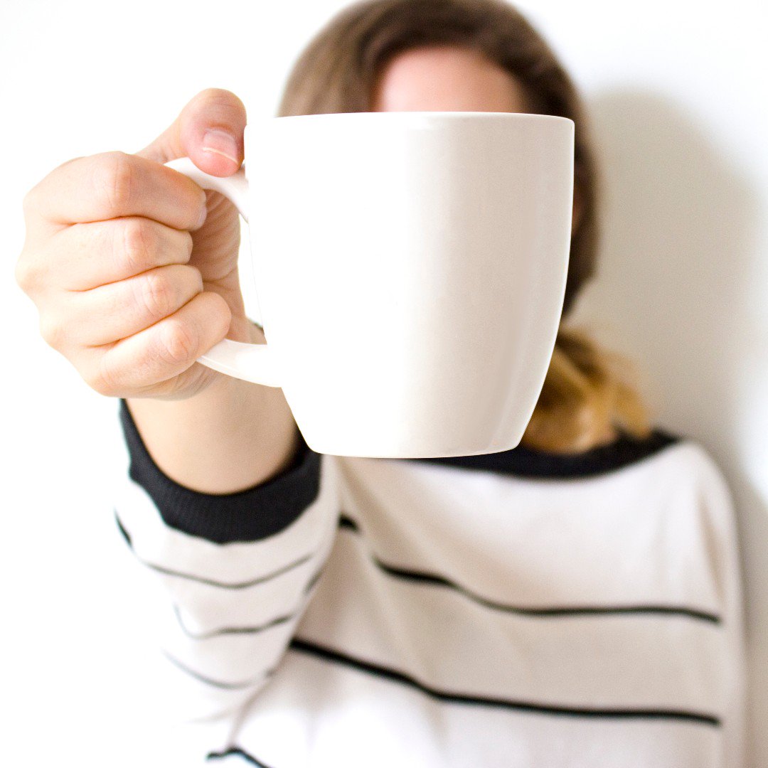 Have you met the maker?

Writing the perfect introduction is difficult. But behind every small business is a face. So here is mine! 

ow.ly/LpyF50ubZk9

#meetthemaker #supportsmallbusiness #designandprint