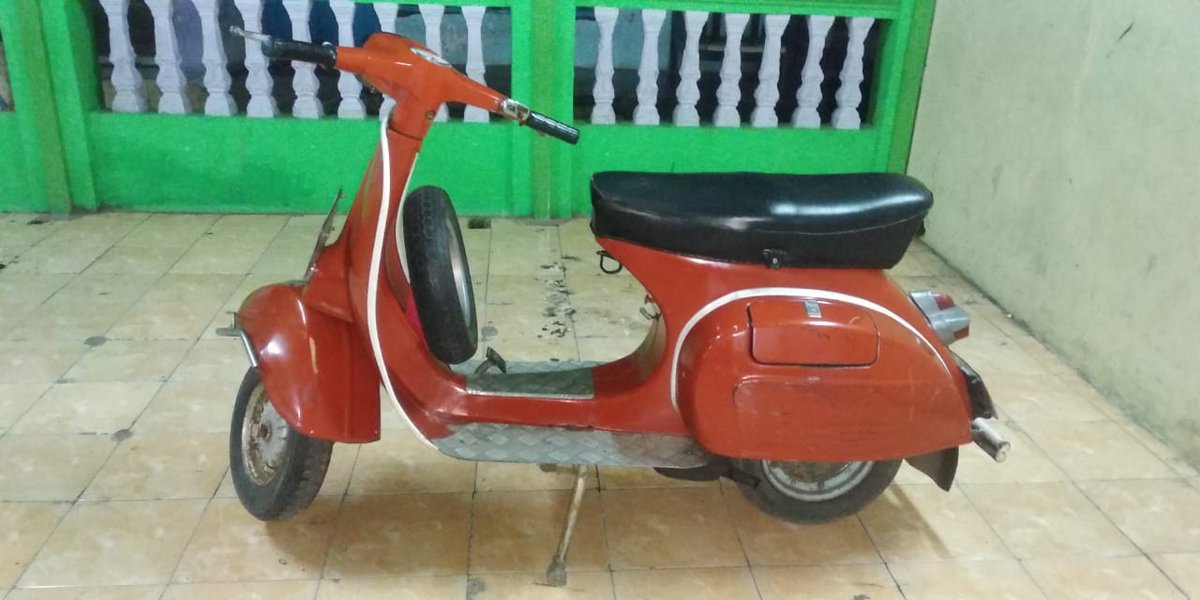 nursilvy06's tweet photo. 🛵 for sale VESPA SUPER 1978 🛵 ✓ SURAT-SURAT KOMPLIT ( AKUR NORANK &amp; NOSIN)
✓ PLAT B
✓ MESIN AMAN TERKENDALI https://t.co/PTHvj8oSNC