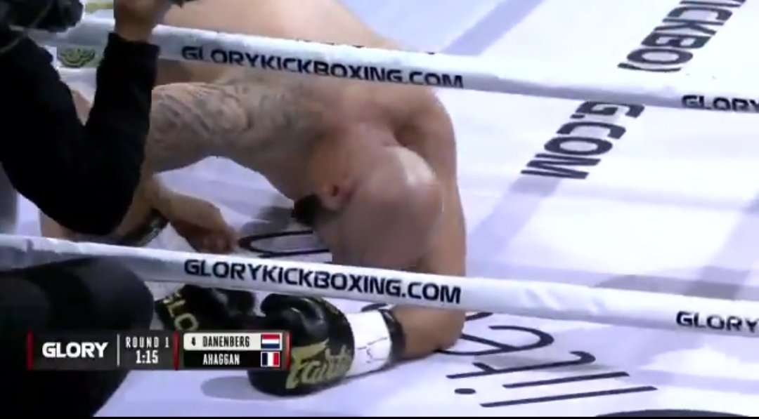 I told you someone was going down! Today's <a href="/GLORY_WS/">GLORY Kickboxing</a> event is epic!
You can #paywithlitecoin and look at all the #litecoin logo all over the ring!
<a href="/SatoshiLite/">Charlie Lee Ⓜ️🕸️</a> <a href="/DaddyCool1991/">David Schwartz (aka - Dasch)</a>
<a href="/LTCFoundation/">Litecoin Foundation ⚡️</a>

Haters: is it big enough? 🤫🤐

This is just the beginning😉😎
#ignitetheFireLTC