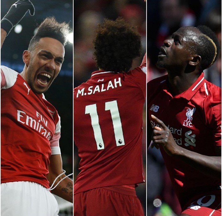 bsmart_tanzania's tweet photo. #KnowWell
Haijawai tokea wachezaji watatu kuongoza ufungaji bora wa EPL idadi sawa ya mabao tena wote wakitokea barani Afrika ni Mo Salah, Saidio Mane na Pierre Aubameyang tu katika msimu huu wa 2018/19 https://t.co/fJ8ELswxdJ