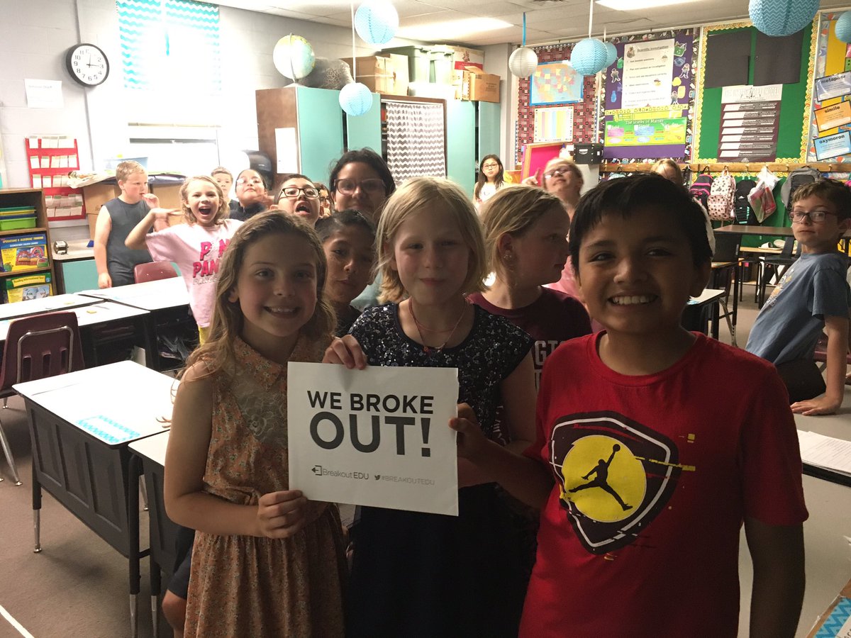 4th graders <a href="/WashingtonNPS/">Washington NPS</a> played <a href="/breakoutEDU/">Breakout EDU</a> today with the helpful <a href="/mickie_mueller/">Mickie Mueller</a> and had a blast finding the codes to unlock the box. We had a lot of teamwork and problem solving going on!  #npspanthers