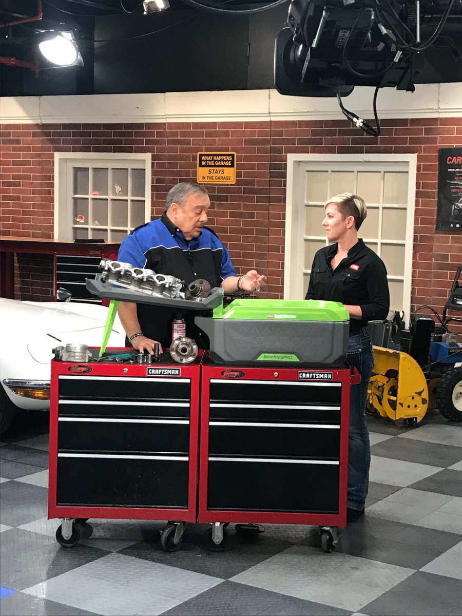CRCAuto's tweet photo. Pat Goss of @gossgarage recently finished filming a feature segment on our new BenchtopPRO®. Be on the lookout for the new season of Goss' Garage on @MotorWeek TV this fall to see The BenchtopPRO® in action!
-
#CRCauto #benchtoppro #gossgarage #diy #autorepair #doityourself https://t.co/POQMNue9oY
