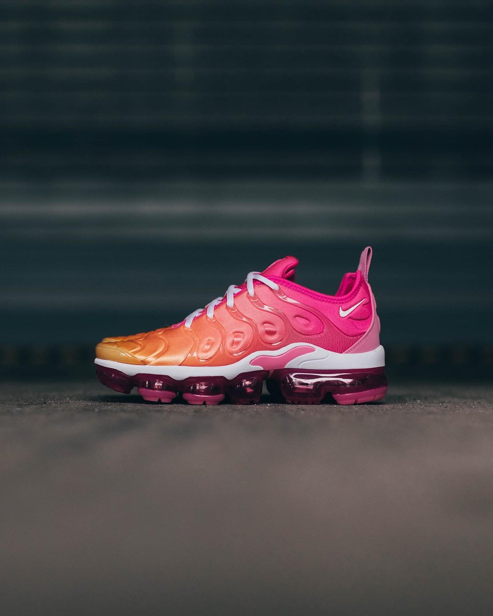 dtlr vapormax plus