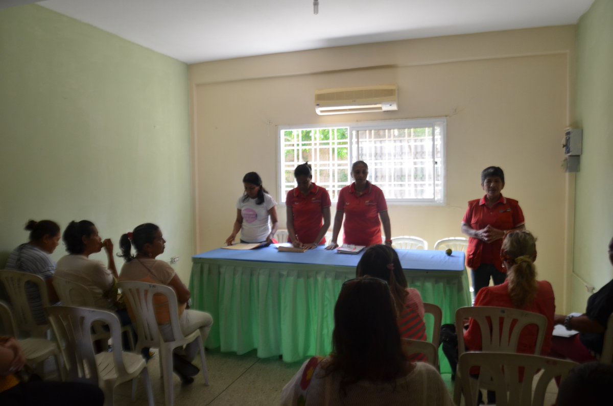 Las gestantes del Municipio Zamora se beneficiaron con la Jornada de Ecografia.
 En el Municipio Zamora del Estado Falcón, mas 50 mujeres participaron en la jornada de Ecograma, sensibilización sobre Parto Humanizado y censo del Programa Soy Mujer. <a href="/MinMujer/">MinMujer</a> <a href="/herkisduno/">@herkis duno</a>