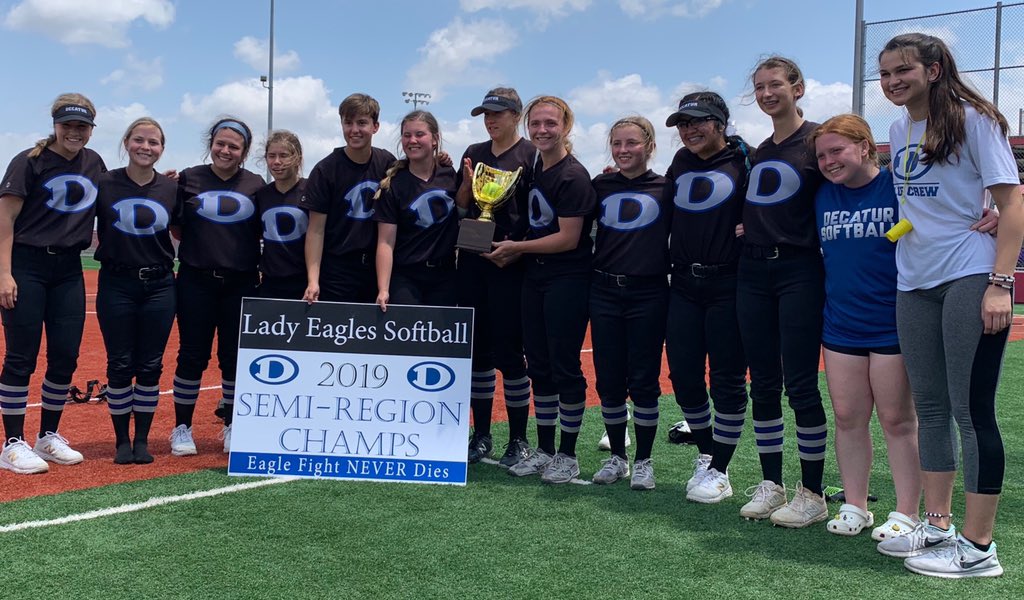 With the 18-1 win over Canyon, the Lady Eagles are headed to the Regional Finals!