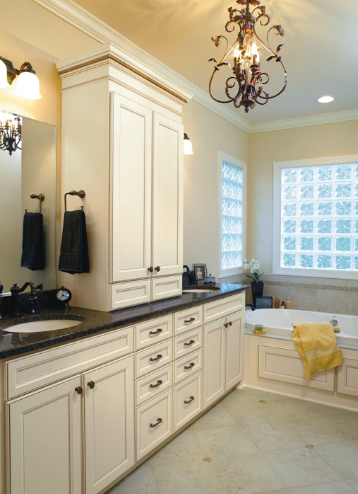 LifeStylKitBath's tweet photo. Bathrooms are a bit of a paradox. They need to be efficient and elegant while standing up to daily wear and tear.  

Browse our bathroom gallery for more inspiration. 
https://t.co/qhCJK8zUQF
#BathroomDesign #BathroomRemodel #ColoradoLivingAndLifestyles #ParkerCo #remodeling #LKB https://t.co/tAX7Rhc5go
