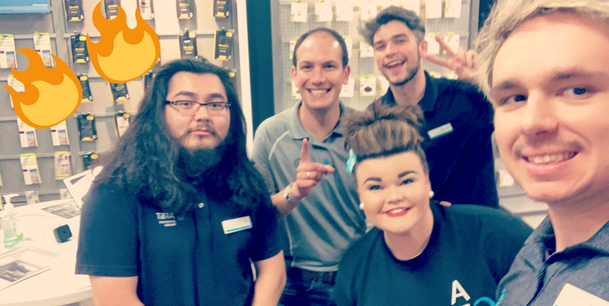 Igniting with the SHARK TANK 🦈 today! Thank you <a href="/ChrisSerina/">Christopher Serina</a> and <a href="/Taschposh/">Tasch</a> for your support! #ARignite 🚨🧨🔥🚨🧨🔥 #PRIMEtime #theGREAT2️⃣8️⃣