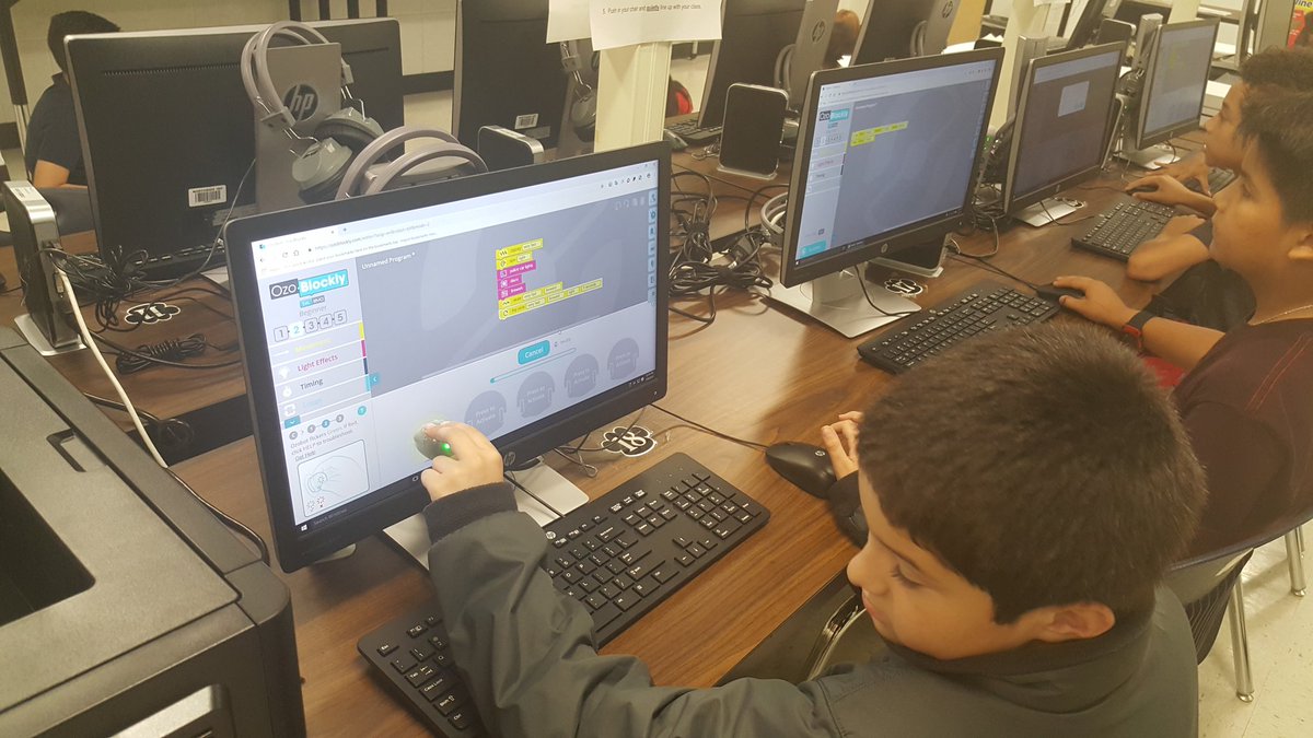 jroberts1245's tweet photo. Students enjoyed our #Ozobot rotation. #NISDECT #ECTStem #GoPublic #Moralegacy @NISDMoraES @NISDAcadTech https://t.co/uMoQ1Ifvpu