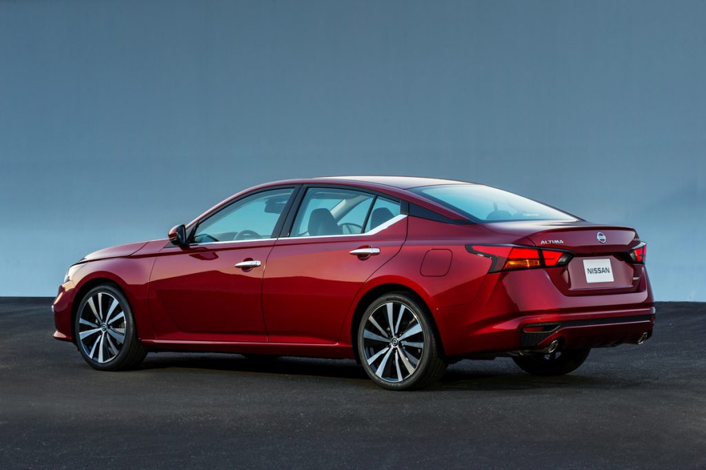 autologiaonline's tweet photo. El #Nissan #Altima 2019 se renueva y por fin tiene precio para suelos aztecas. ¿Qué tiene por ofrecer en la compra de autos en #México?
Más información 👉https://t.co/neEaPWQyQP
@Nissan_mx #Altima2019 https://t.co/PnpJhuIs8B