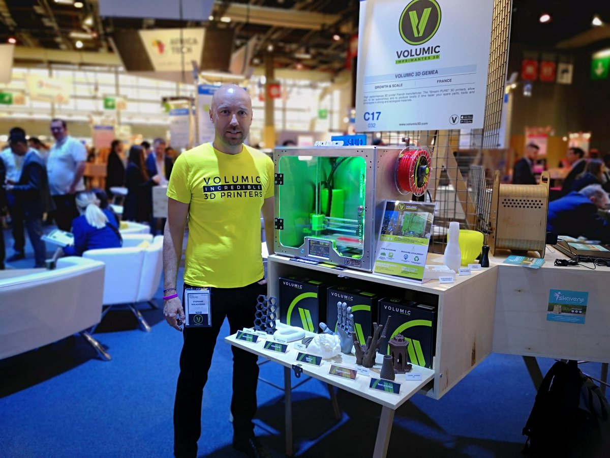 NiceMatinEco's tweet photo. #RdvEco Nos coups de coeur de #startups sur le stand de la @MaRegionSud au Salon #VivaTech de Paris !
@CCIcotedazur  @VilledeNice @MetropoleNCA 
#hovertaxi @360SmartConnect  @volumic3D

https://t.co/3d34n12fyn https://t.co/2QRBV1LOx3