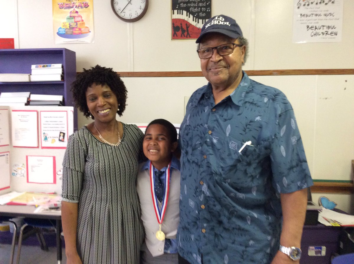 Sunshine-Pass Peace and Kindness tweet media