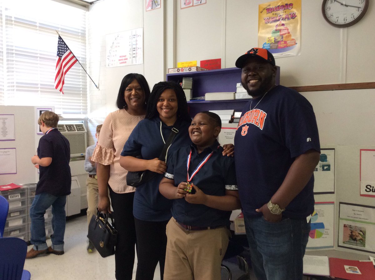 Sunshine-Pass Peace and Kindness tweet media