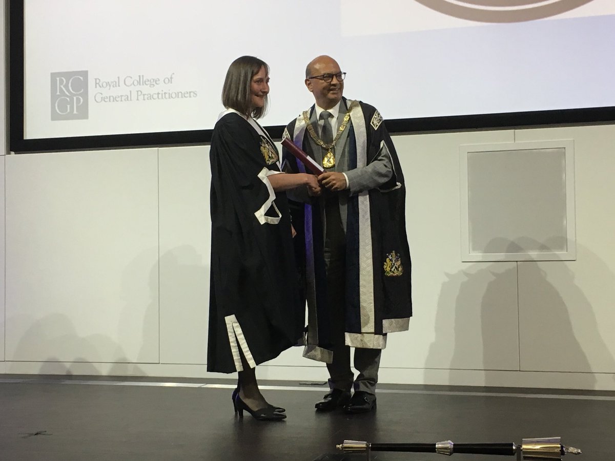 Well done on achieving Fellowship Rowena. The only Welsh award at RCGP Spring Meeting. Let’s have more for the Autumn meeting!