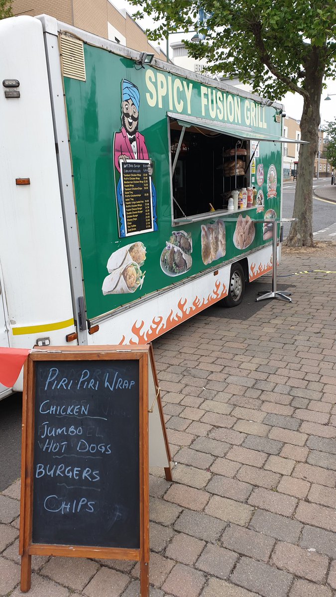 GreaterErith's tweet photo. Feeding you tonight at #ErithKitchen: Caribbean-inspired street food from Back-A-Yard Grill; jacket potatoes from @Reinstateltd's new Spud Buddies stall; the return of Fancy Pizza; loads of choices from Spicy Fusion Grill… https://t.co/VpVZKEhj2E