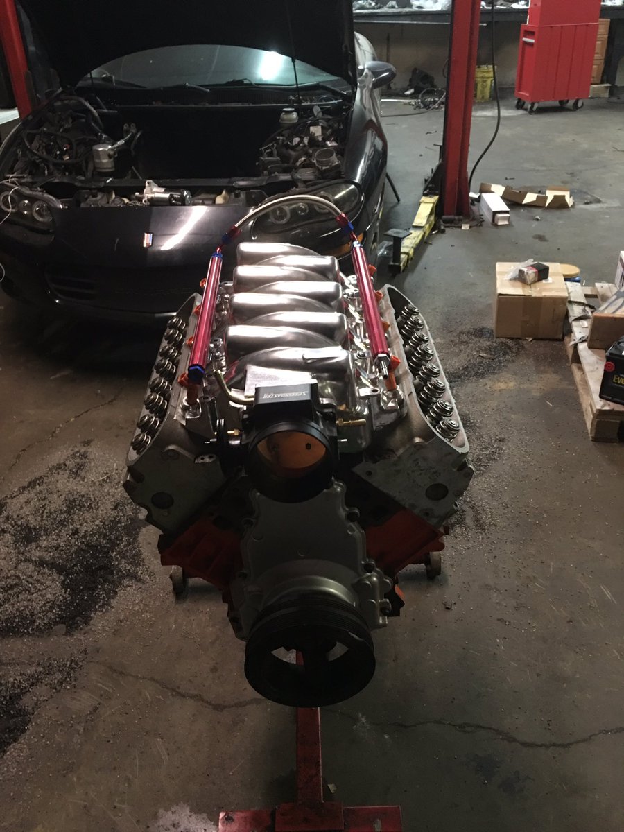 Tattooedqueen19's tweet photo. Just another day in the life of a mechanics wife!! https://t.co/AFsNVhi75X