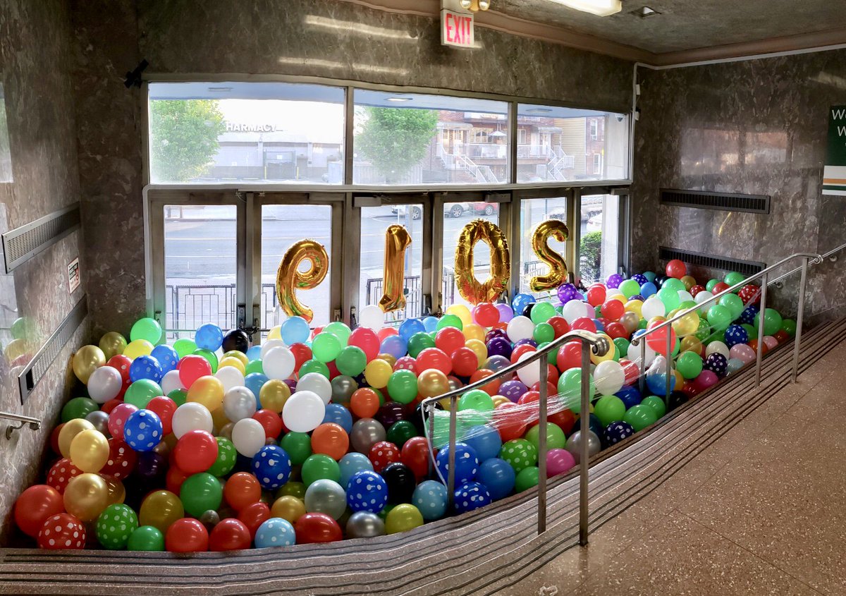 BKHSNYC's tweet photo. Today is the last day of classes for our #Classof2019... and senior prank day! Students filled the front entrance with colorful balloons and decorated hallways and doors with Post-It notes showing their gratitude to our faculty and staff. #Kearneyalways https://t.co/iKwafsniHz