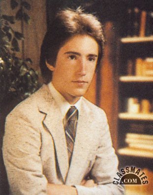 \"I wanna respect you like a gentleman\"
Happy Birthday Trent Reznor 