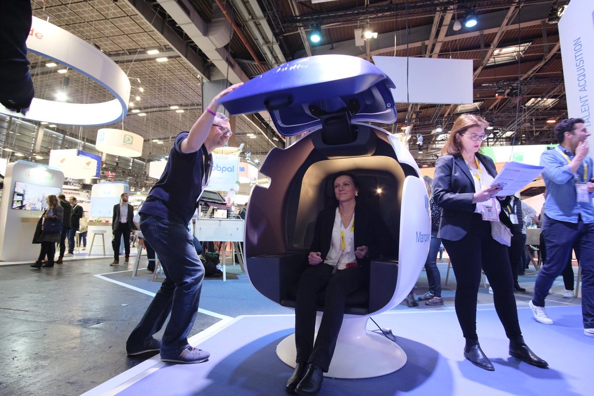 ManpowerFrance's tweet photo. #VivaTech ferme ses portes à l'issue d'une journée extrêmement riche en informations, solutions, émotions... et bien sûr en #innovation partagée sur notre Lab @ManpowerGroupFR parmi toutes nos équipes mobilisées 🚀 RDV demain pour le dernier jour de @VivaTech ! #Hrevolution https://t.co/BfWTN6iRv4