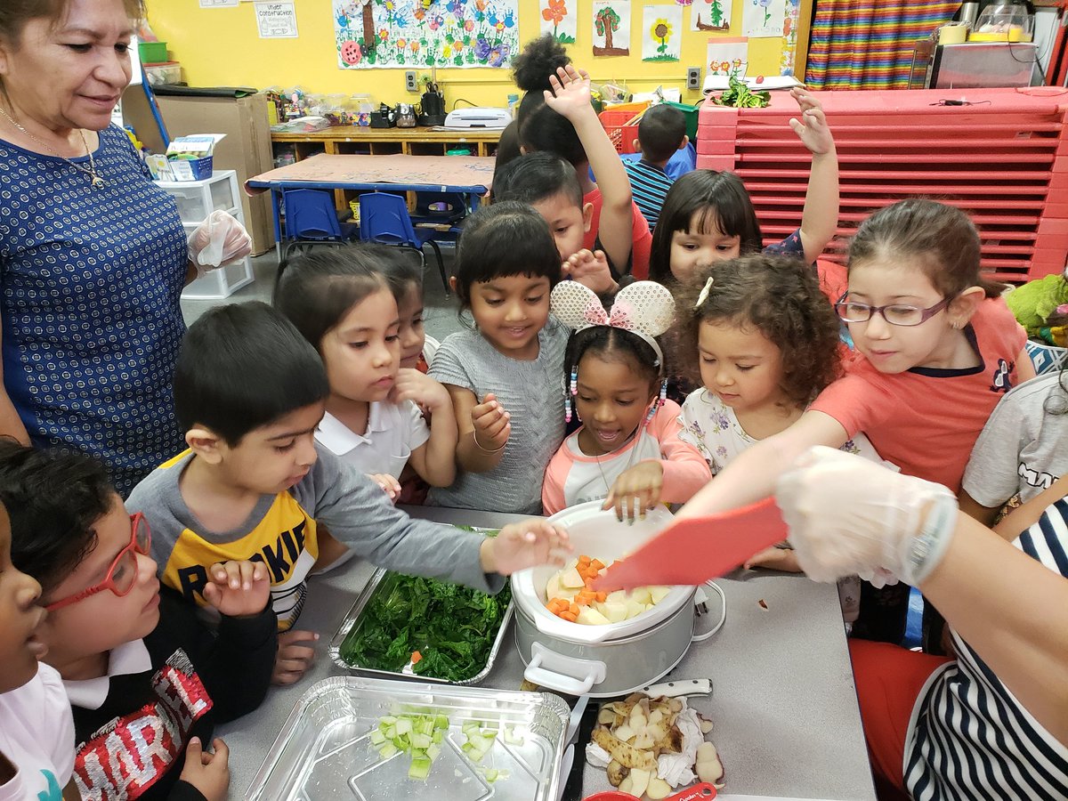 MsMedley112Q's tweet photo. This morning, PreK 3 and PreK 4 made Creamy Vegetable Soup, using so many of the edible plants that we learned about.
It's still simmering in our Crock Pot and the aroma is divine!
Stay tuned for our finished product!
@PS112Q
#farmtotablegoodness https://t.co/MrG6wAevWX
