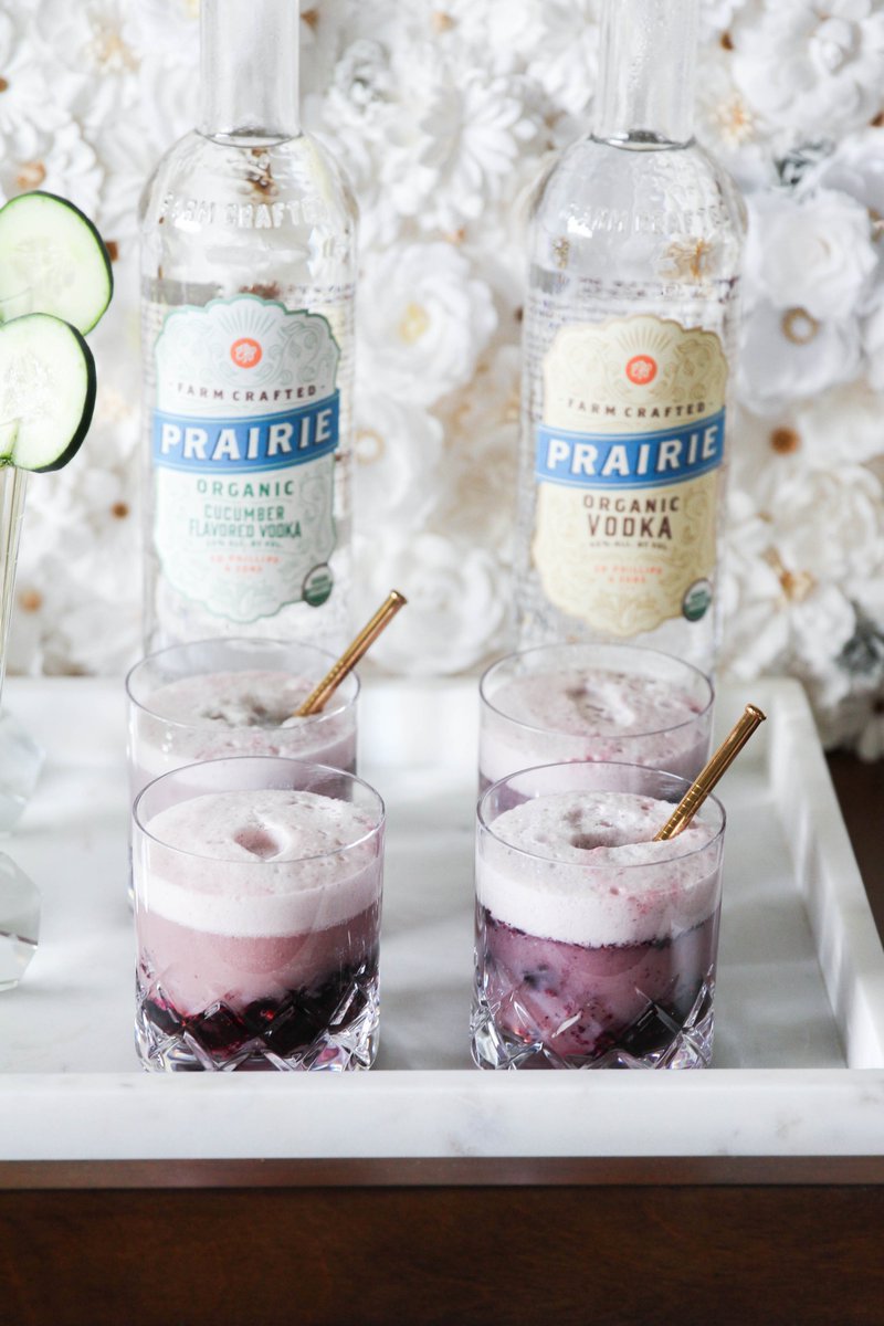 FrostPetticoat's tweet photo. The Blackberry Coconut Smash! Featuring 
@prairieorganic Vodka! #ad #PrairieOrganic #MakeMineOrganic #EnjoyDoingGood 

Get the recipe: https://t.co/JucjwndVrd https://t.co/KyIZXwV8v0