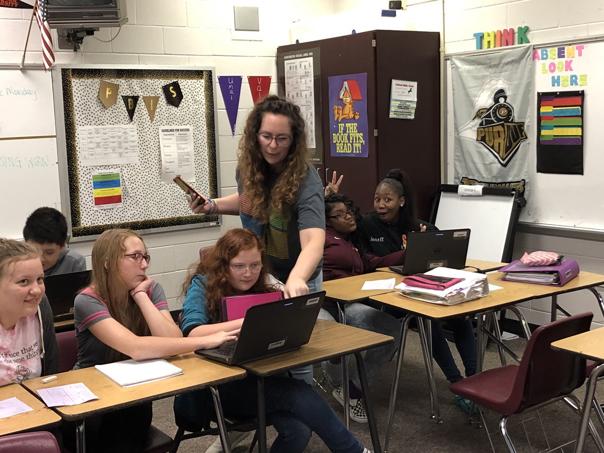 SachelleD's tweet photo. Thank you @erinjurisich for coming to @southwestcolts to help coteach the Holocaust with @EmAXO455. The students had a blast and learned so much! We are very lucky to have you as a #onslowdlt #OCSFrameworkFriday #CIGR https://t.co/tSpU4ERNwc