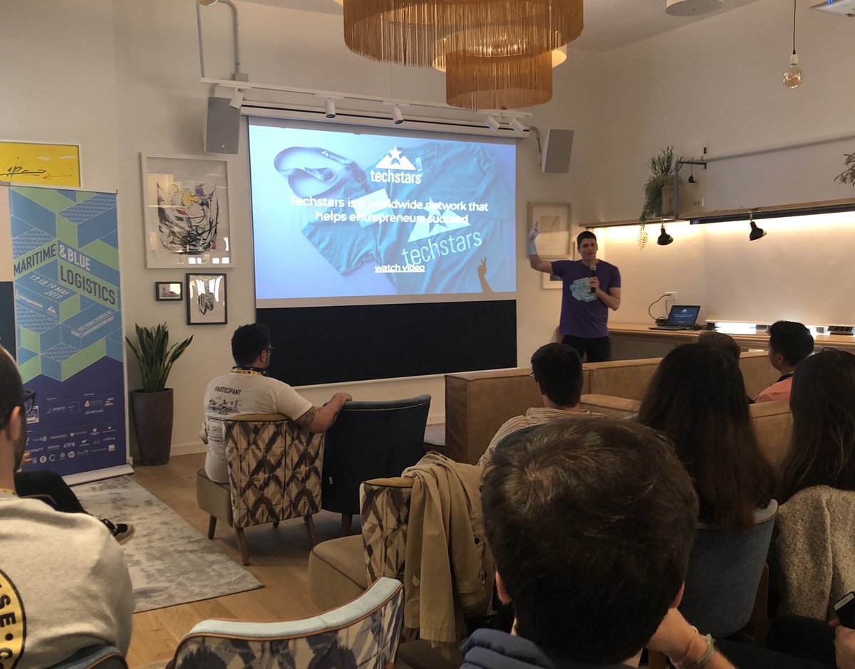 ArellanoGil's tweet photo. today is the day 🙃
compartint reptes del @PortdeBarcelona i del @PortdeTarragona al #BlueLogisticsSW #StartupWeekend @SW_Bcn 👍🏻
https://t.co/J6d7xrqEps https://t.co/8OF1nlkTEJ