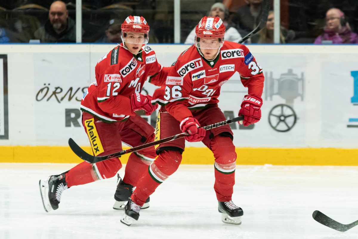 Spelarnytt: 20-årige forwarden Oskar Pettersson till Västerviks IK från MODO Hockey.

Läs mer här: vikhockey.se/artikel/n3agaj…

Foto: Adam Göransson / Frilansfotograferna #vvik #twittpuck #HockeyAllsvenskan