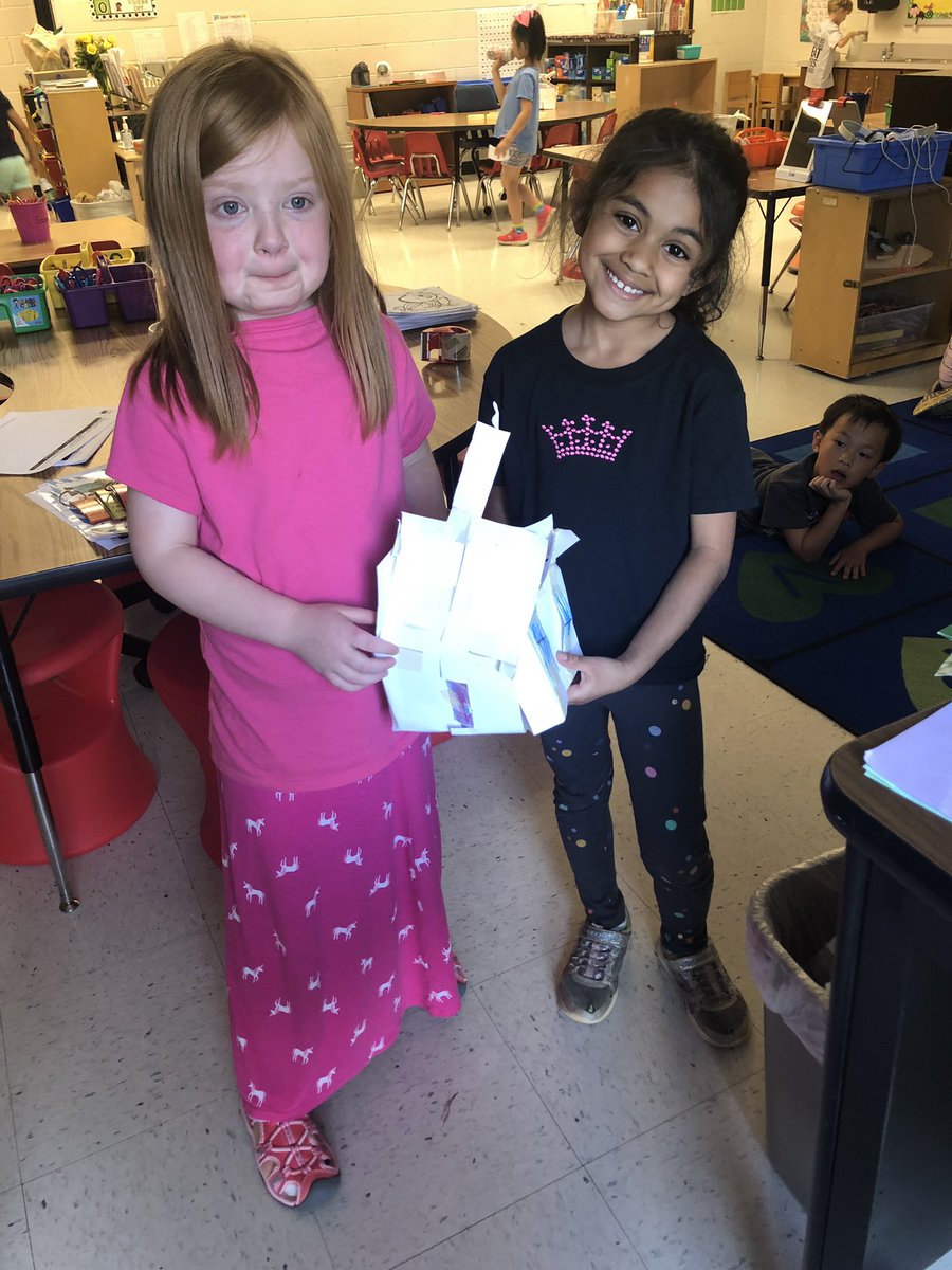rhondavjackson's tweet photo. Finished products!  #stemday https://t.co/vE7lOWvNBM