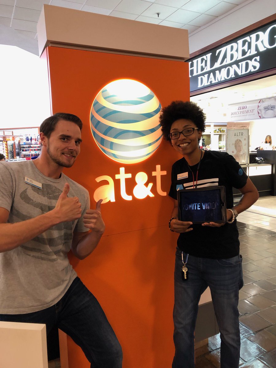 Jmall making terrible poses and selling the first Premium DTV for the day! #igniteAR @Mark_PrimeDM <a href="/AllyG52/">Allyson Gilberto</a> <a href="/GKeiling/">Greg Keiling</a> <a href="/PrimeComms/">Prime</a>