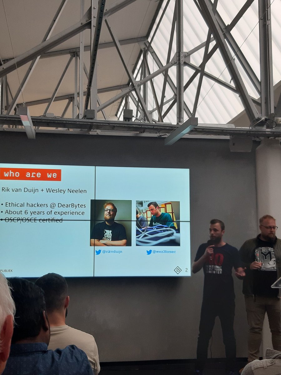 primalbasehq's tweet image. Ethical hackers, Rik van Duijn and @wesleyneelen begin their presention about pentesting and protecting! #HackersHandshake