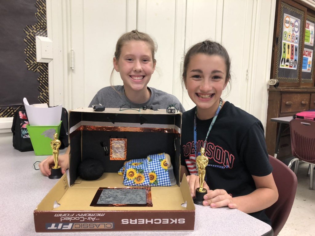 ccjames72's tweet photo. @unit40innovates Fifth hour award winners have been announced!!!  Great job, kiddos! https://t.co/CNLsBVIhWi
