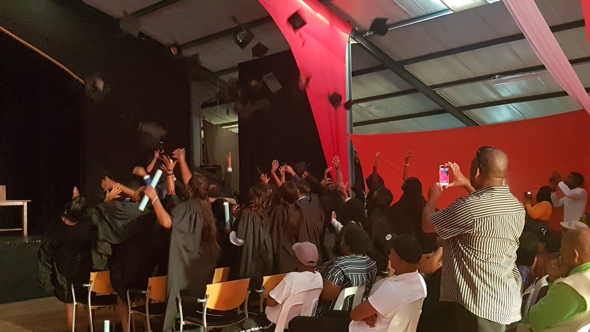 They are graduates!! Congratulations to the kick ass class of @PYDAcademy 2018-2019 Fruit Sector programme. Graduate Siphesihle says that they 'are going out into the world to be the difference we are destined to be' #kickass #launchingtalent #ProudlySouthAfrican