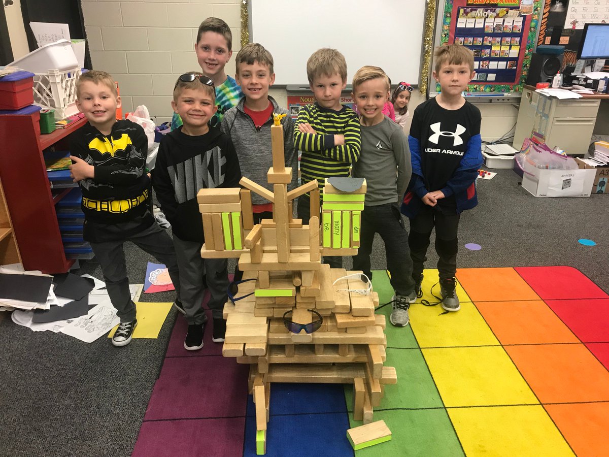 unioncenterelem's tweet photo. When it rains...WE BUILD! Our KG students in Ms. Taylor's class found a creative way to make a new friend! @UnionTwpSchools #ucepride https://t.co/vbwh8SeeS2