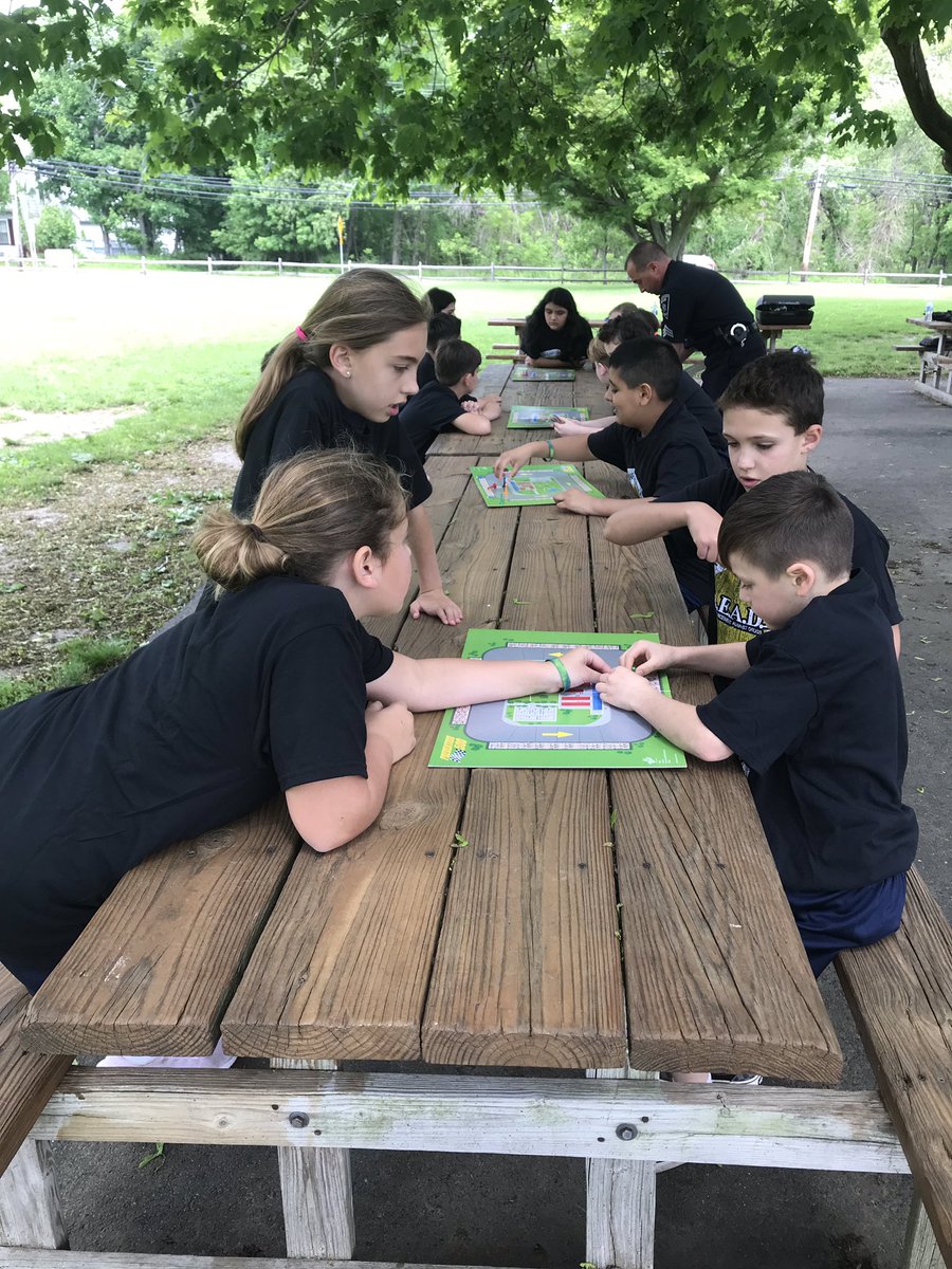 MsLaufenberg's tweet photo. Activities at L.E.A.D. Graduation! #fifthgrade #sjs #LEAD https://t.co/L4Cxc2ozs9