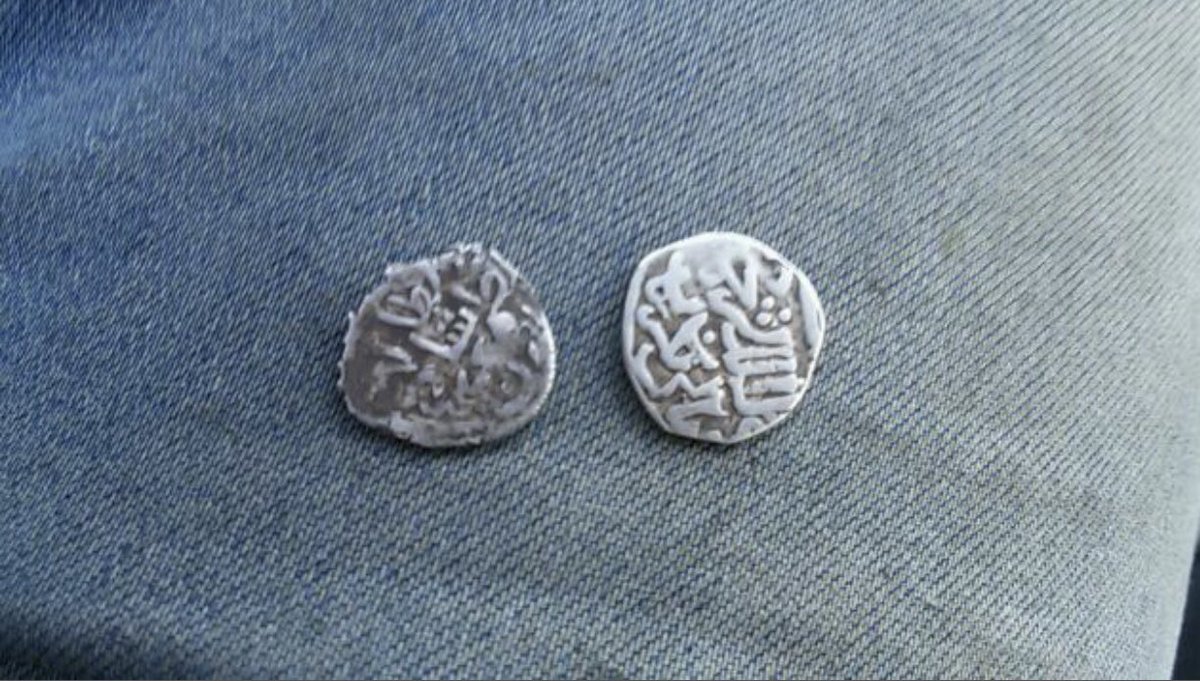 questdetecting's tweet image. New finds from #QuestQ20 user. Download the metal detecting APP QuestGo for more finds by detectorists.