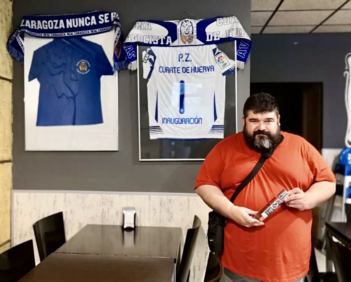 Queremos agradecer a <a href="/CAFragancias/">Caravan Fragancias</a> su apoyo a nuestro <a href="/RealZaragoza/">Real Zaragoza</a> y a sus aficionados. A disfrutar de los regalos con una victoria esta noche 💪🏻 #RealZaragozaSporting #RealZaragoza