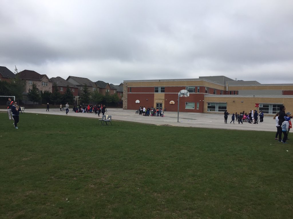 FFMcGinnCES's tweet photo. An amazing day playing our part! #PYPChallenge @RightToPlayCAN @TAcunto https://t.co/rE0Ska8F7T