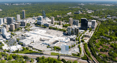 tonetoatlanta's tweet photo. A second #Atlanta area @Hyatt #Centric hotel is in the pipeline for underutilized land behind @LenoxSqMall in #Buckhead https://t.co/VvmpG4sSq8 @sbarruf @LTaylor620 @laurenthomasx3 @gsuhospitality #tonetoatl https://t.co/45IpN3xVtf