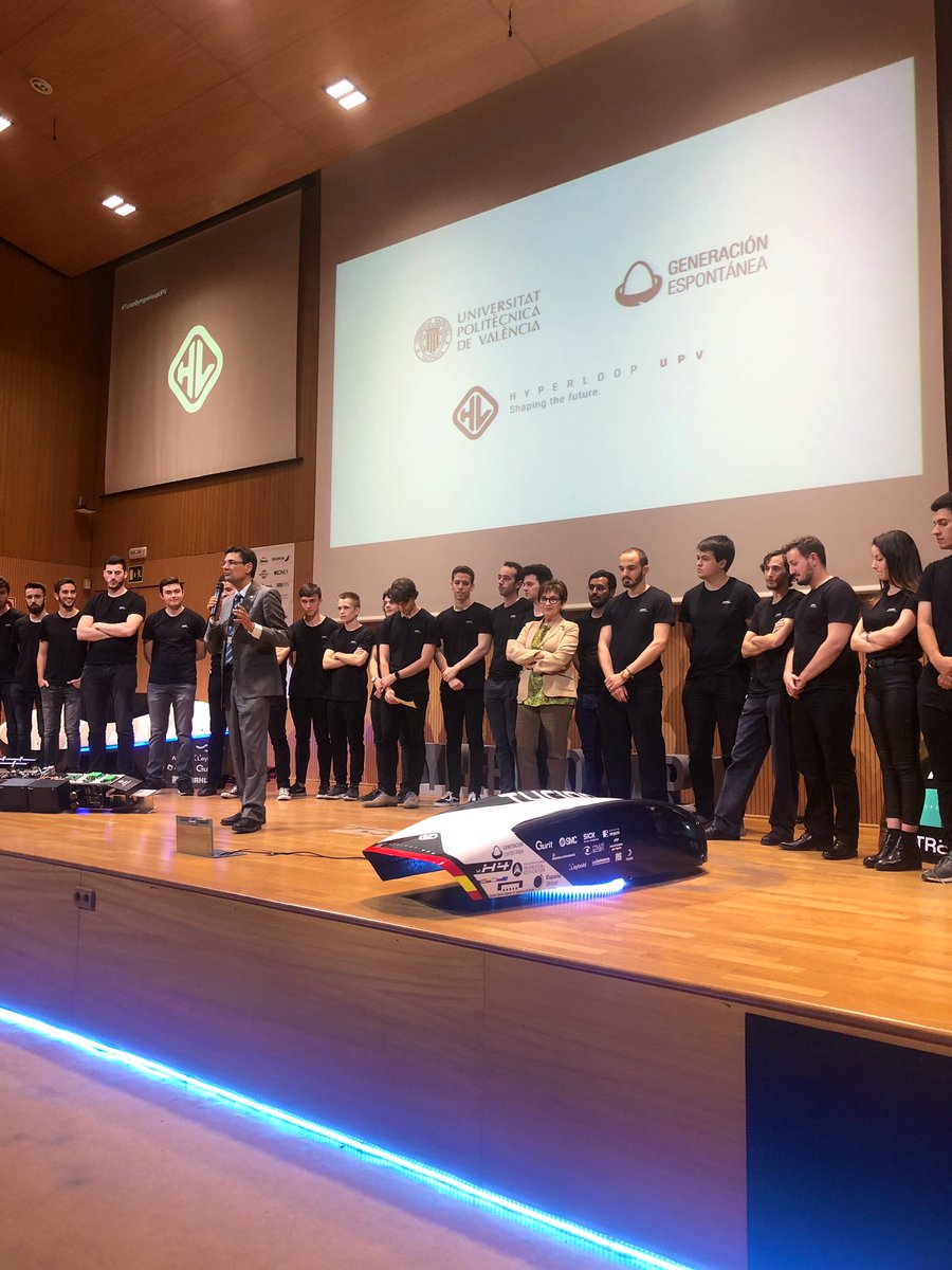 hyperloopupv's tweet image. Y sobretodo, gracias a nuestra @UPV por apoyarnos año tras año en cumplir nuestro sueño. Hoy, #TurianByHyperloopUPV es una realidad! 

#hyperloop #SpaceX