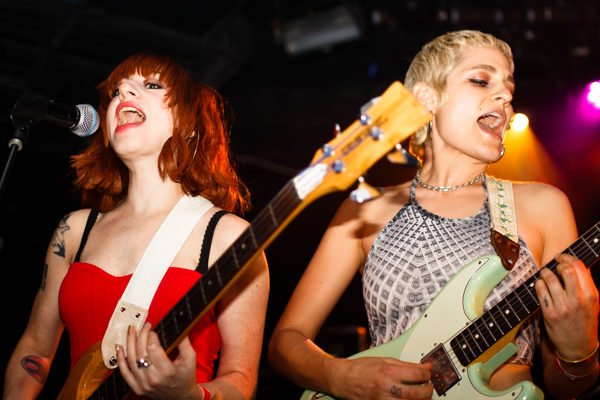 [Photos]: <a href="/ESGTheBand/">ESG</a> a+ <a href="/HabibiTheBand/">Habibi</a> at <a href="/lprnyc/">(Le) Poisson Rouge</a> bit.ly/2Hqi57l

📷 by <a href="/taryninstereo/">taryninstereo</a>