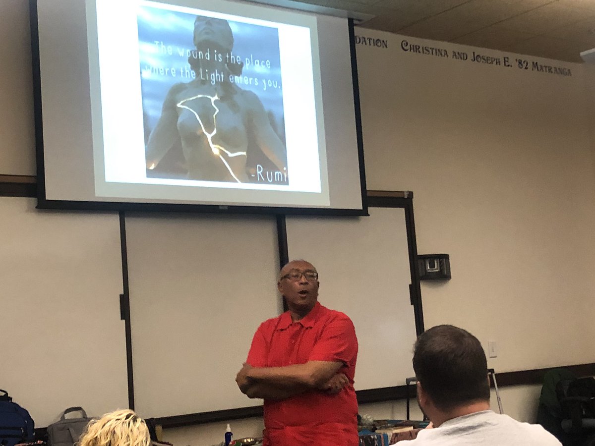 FerchilRamos's tweet photo. “How can we provide healing, not only for us, but for the communities we serve?” Dr. Zachary Green is about to lead the fellows on a path of understanding the wounded healer and the wounded leader. #RISEchat #RULFP https://t.co/suVvz3VsdG