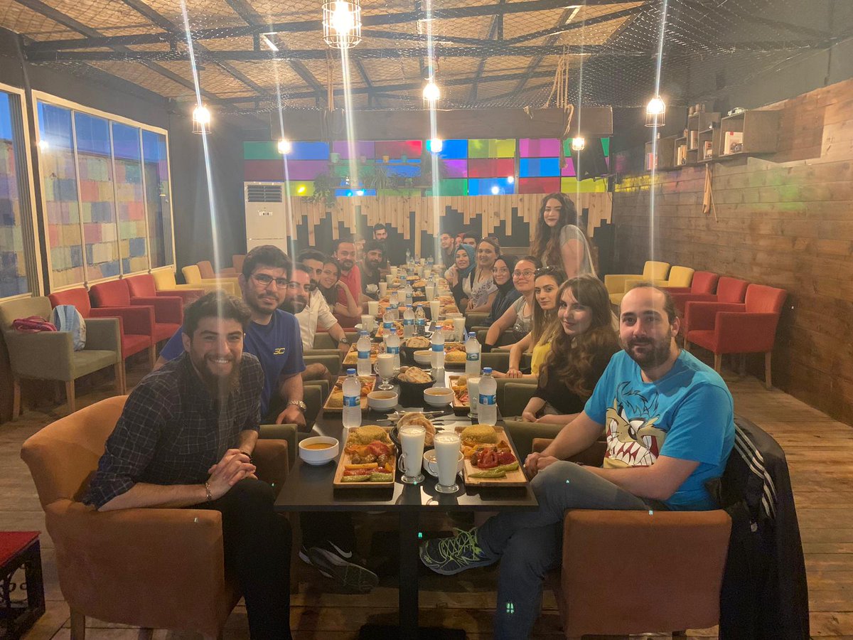 Ahbap Gaziantep olarak ahbaplarımızla beraber akşam yemeği yedik. Aramıza yeni katılan ahbaplarımızla sohbet ettik. <a href="/ahbapplatformu/">Ahbap Platformu</a> <a href="/haluk_levent/">Haluk Levent</a>