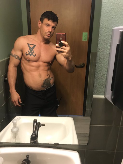 Looking good https://t.co/Oc0lCHmdlV