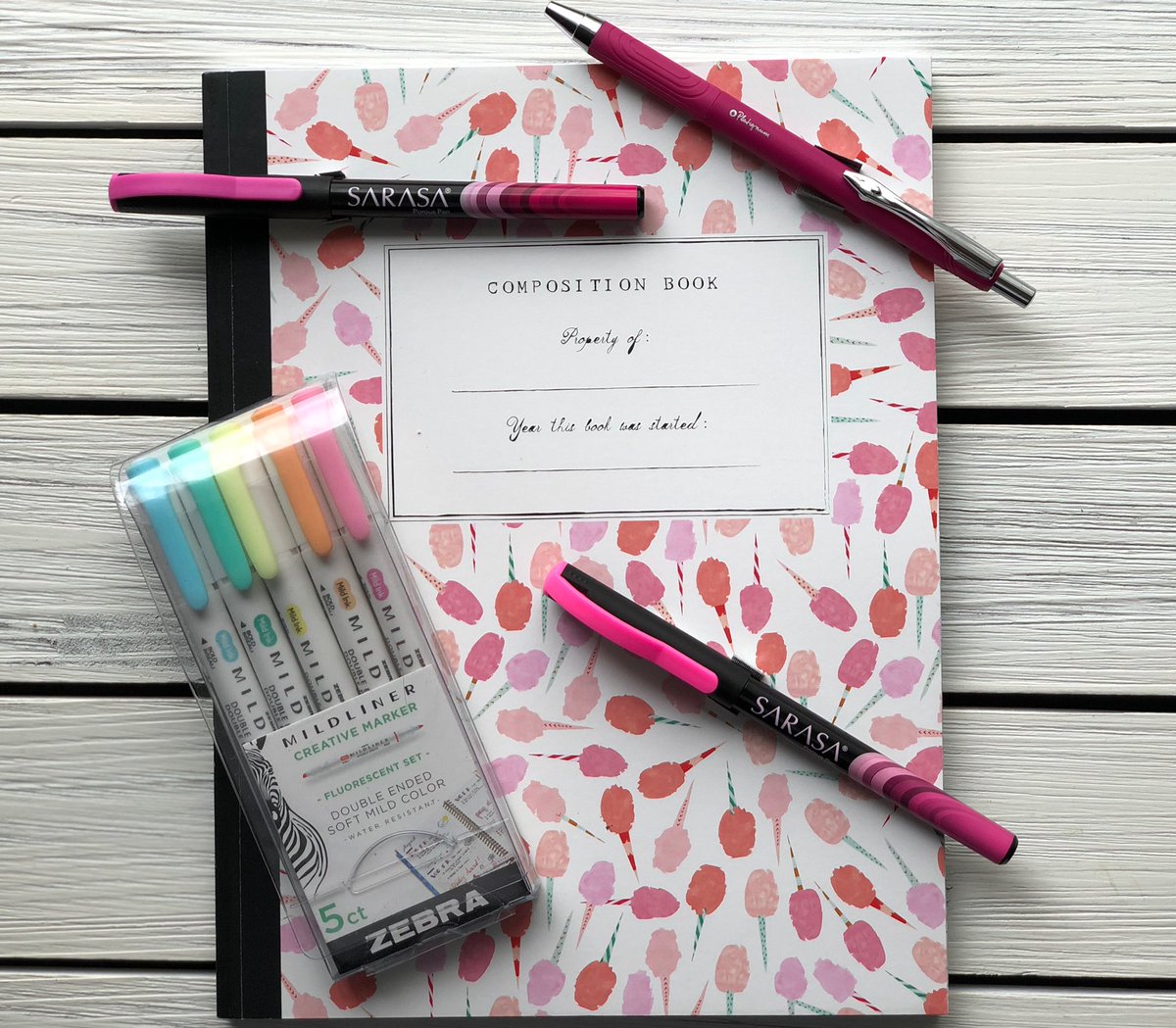 HWEStationery's tweet photo. Anyone else want all the cute stationery? The pretty pinks make me happy. #zebramildliners #masterboddington #stationery #stationeryaddict #writewithjoy https://t.co/yTTIyleJHR
