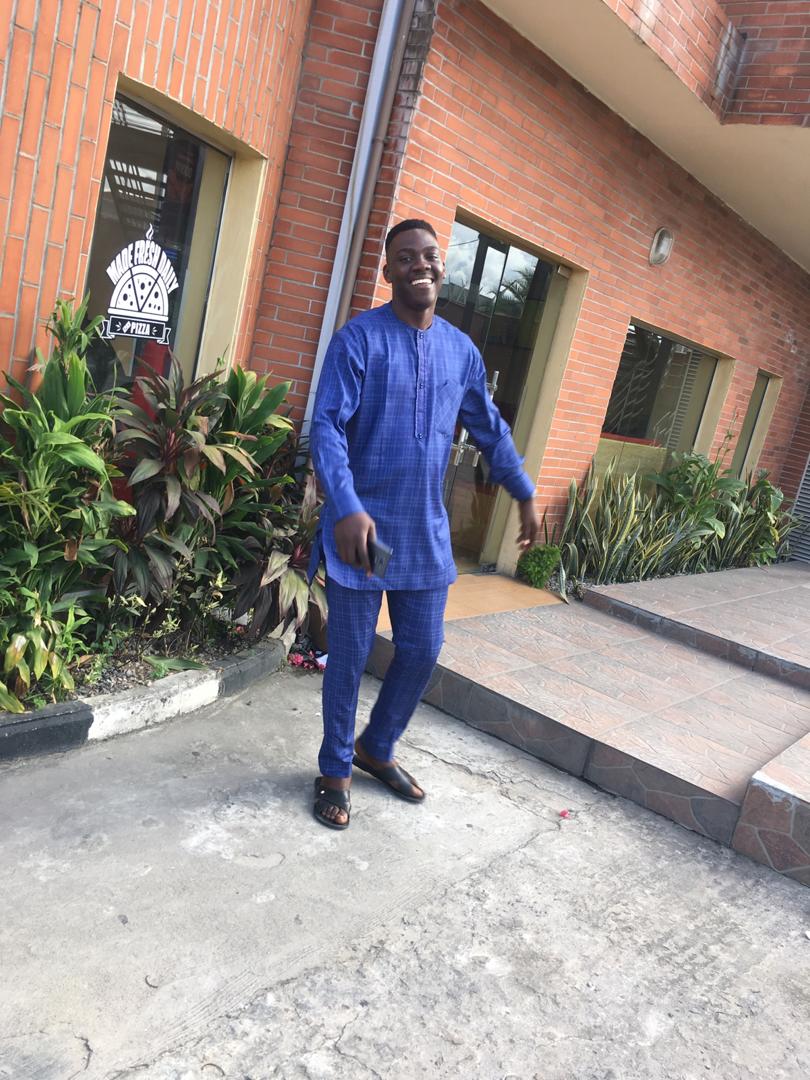 jigilola's tweet photo. So happy and grateful for another year I give God the glory . #BLUEMAY 💙💙 https://t.co/5VwP6f19pn