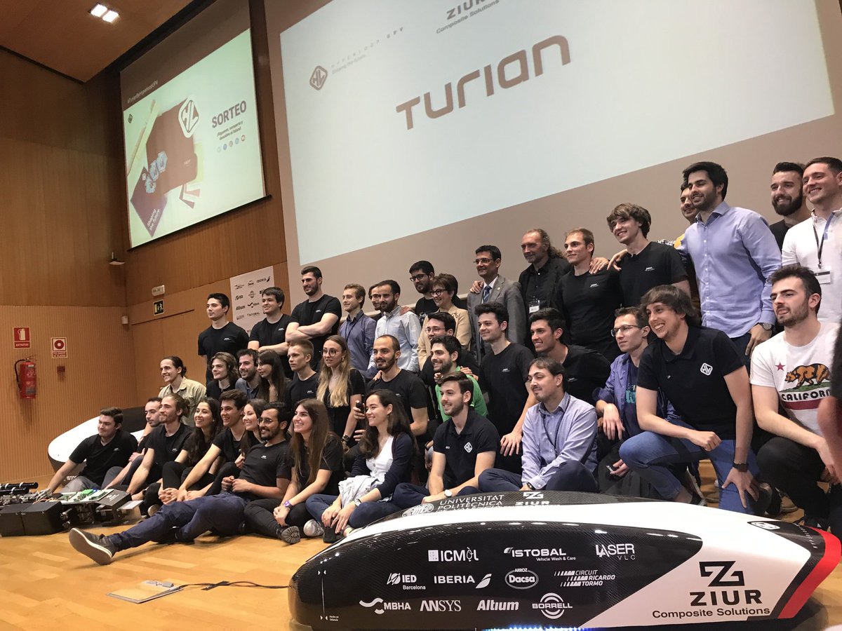 istobal_es's tweet image. Asistimos a la presentación de #TurianByHyperloopUPV, somos testigos de cómo se diseña y se crea el transporte del futuro, apoyamos el talento @UPV. Bravo equipo!! 👏🏻👏🏻 @hyperloopupv