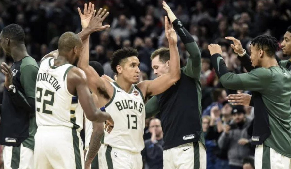 fivealiveapp's tweet photo. $500 up for grabs for Game 2 of #Raptors #Bucks.  Time to make those picks and tune in 8:30pm/et on TNT.

Download link: https://t.co/1lQ88YRbbW

#FreeContest #nba  #basketball #WinCash #sportsbets #hoops #kawhi #giannis  #nbabasketball https://t.co/uXRs3U4yoP