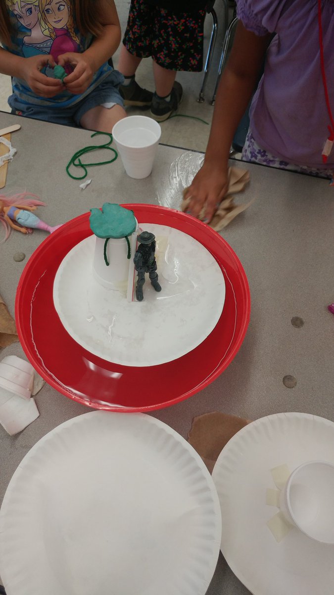 heritagekcubs's tweet photo. Having some messy science fun today! We made flotation devices for our action figures so they can enjoy the pool with us!! We designed, tested, and redesigned to make them work! Take a look at what we made!
#wsdscience
#kinderengineers
#wedontgiveup https://t.co/nuC7WxkM5A